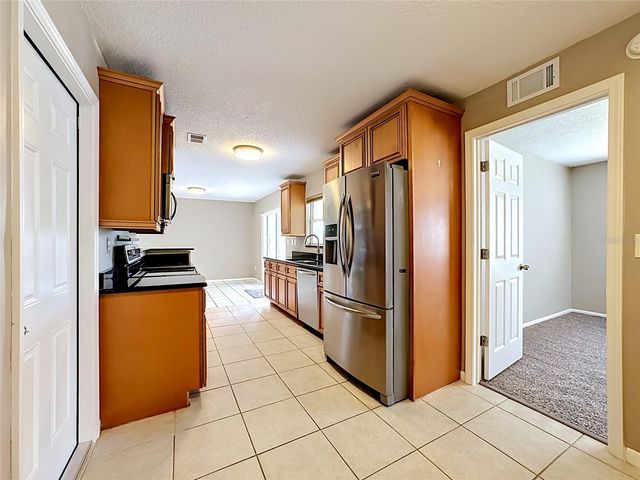 601 BRENTWOOD PLACE, Brandon, FL 33511