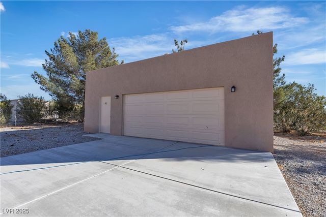 5841 Doubletree Road, Pahrump, NV 89061