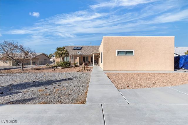 5841 Doubletree Road, Pahrump, NV 89061