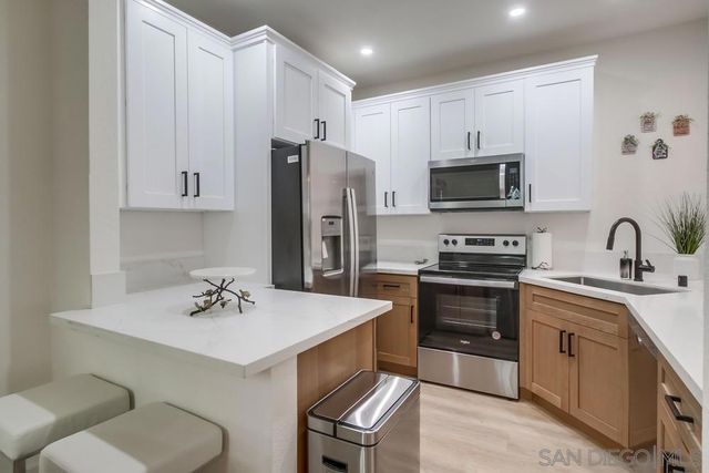 18650 Caminito Cantilena 291, San Diego, CA 92128