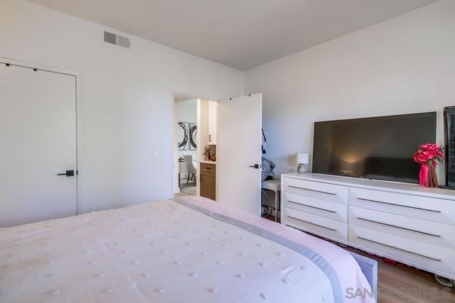18650 Caminito Cantilena 291, San Diego, CA 92128