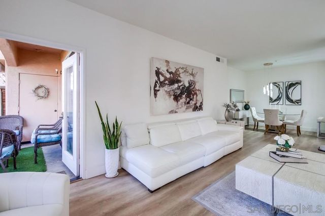 18650 Caminito Cantilena 291, San Diego, CA 92128