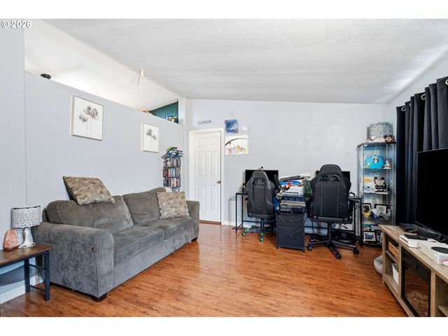 6812 Ne 149TH Ct, Vancouver, WA 98682