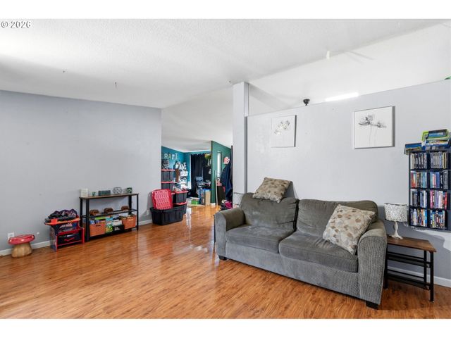 6812 Ne 149TH Ct, Vancouver, WA 98682