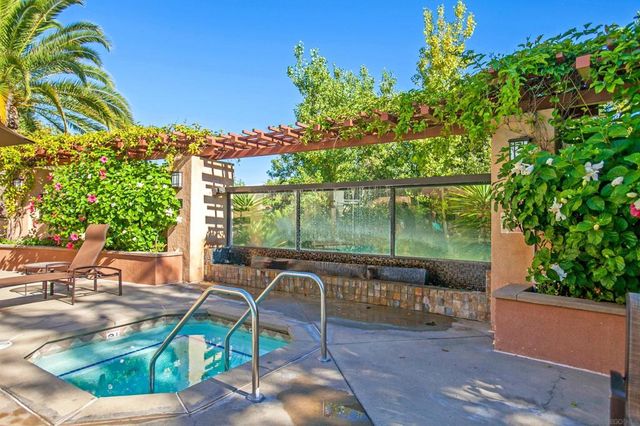 8275 Station Village Ln 3306, San Diego, CA 92108