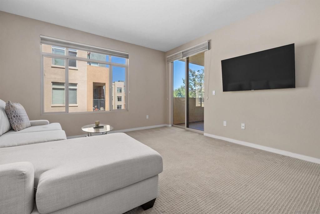8275 Station Village Ln 3306, San Diego, CA 92108