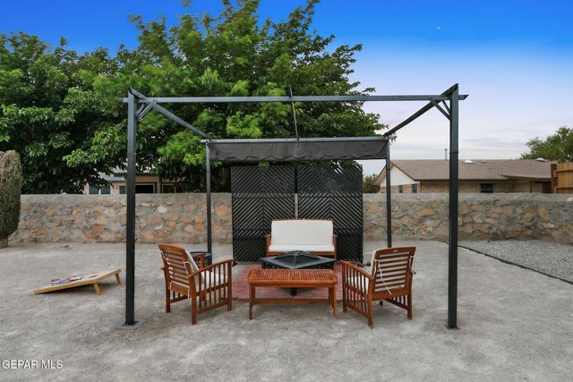 11001 TOM WEISKOPF Drive, El Paso, TX 79936