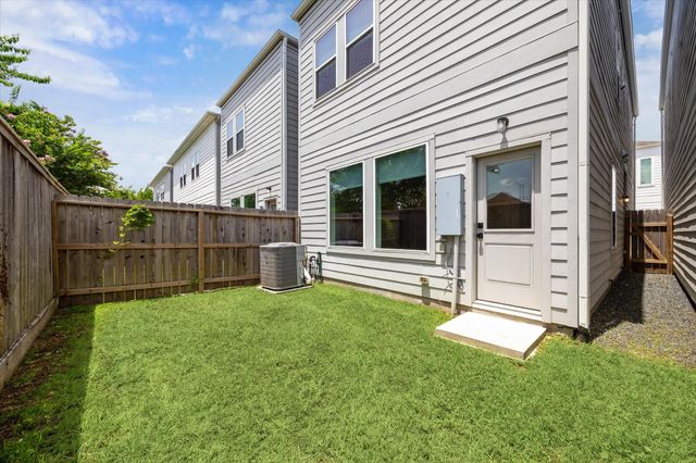 4155 Griggs Road, Houston, TX 77021