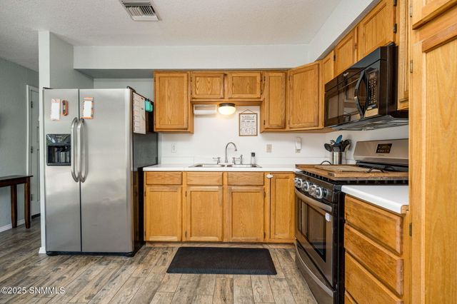 2130 Burke Road, Las Cruces, NM 88011