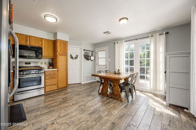 2130 Burke Road, Las Cruces, NM 88011