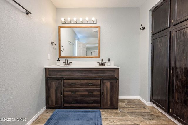2130 Burke Road, Las Cruces, NM 88011