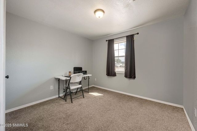 2130 Burke Road, Las Cruces, NM 88011