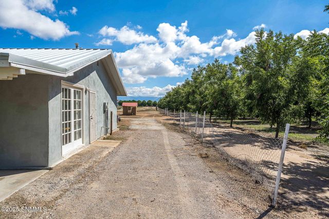 2130 Burke Road, Las Cruces, NM 88011