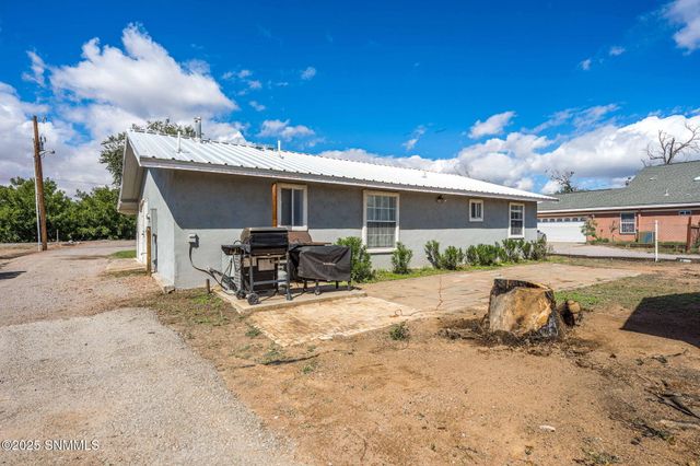 2130 Burke Road, Las Cruces, NM 88011