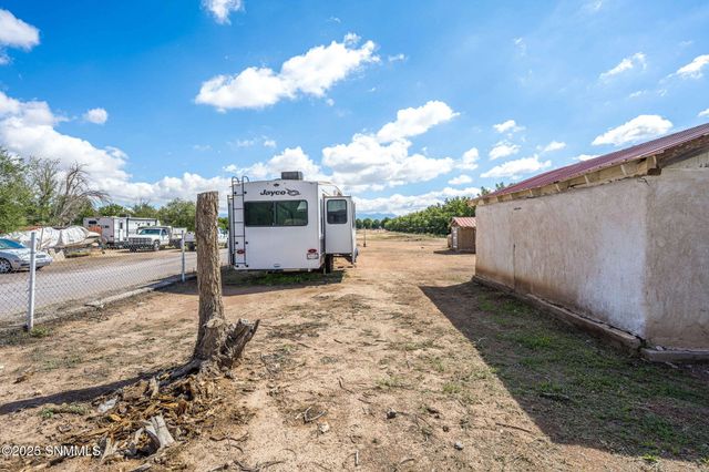 2130 Burke Road, Las Cruces, NM 88011