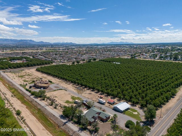 2130 Burke Road, Las Cruces, NM 88011
