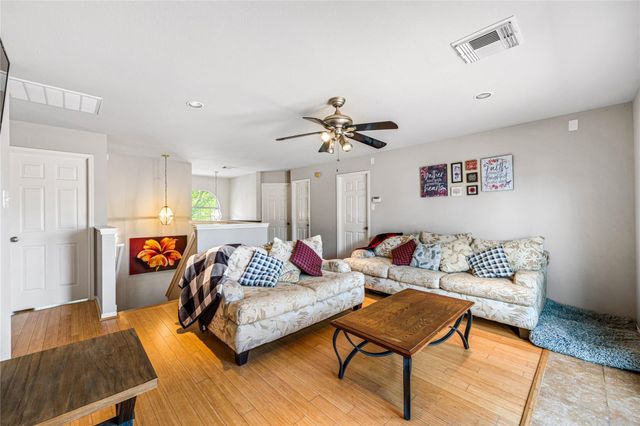 32303 Archer Park, Conroe, TX 77385