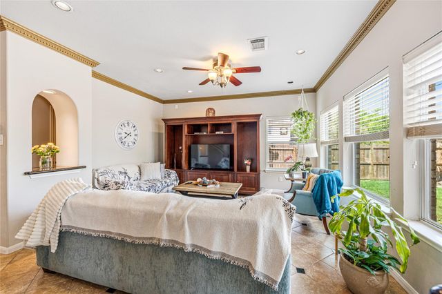 32303 Archer Park, Conroe, TX 77385