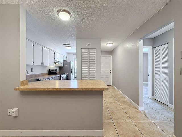 7116 BARCLAY AVENUE B, Spring Hill, FL 34609