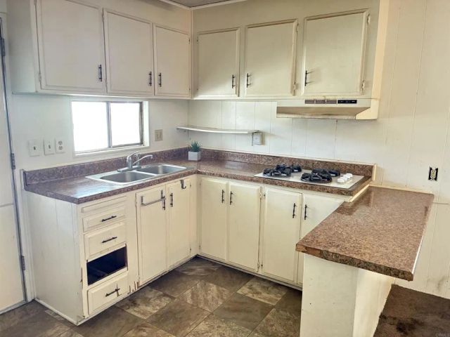 718 Sycamore 23, Vista, CA 92083