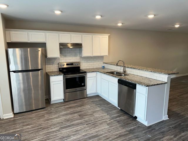 7162 Gotland Street 7162, Union City, GA 30291