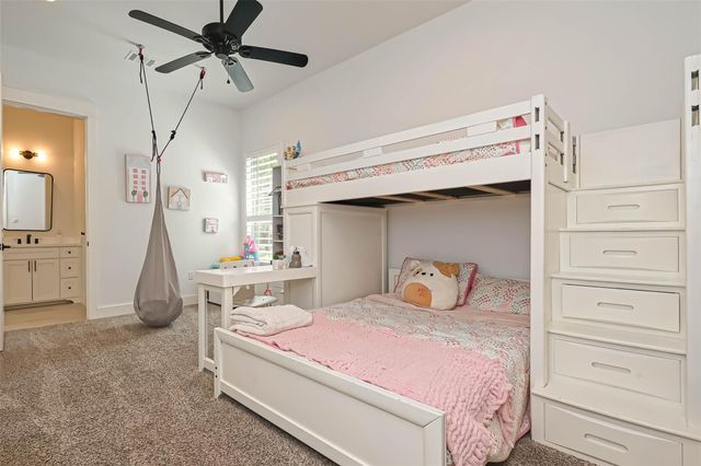 2407 Chantilly Lane Lane, Conroe, TX 77384
