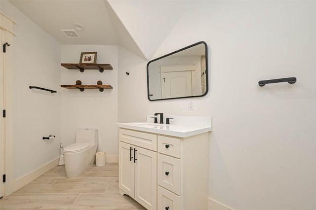 2407 Chantilly Lane Lane, Conroe, TX 77384