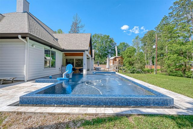 2407 Chantilly Lane Lane, Conroe, TX 77384
