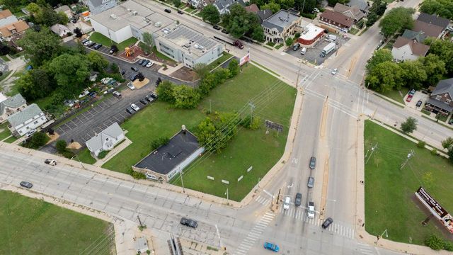 3512 N DR MARTIN LUTHER KING JR DRIVE, Milwaukee, WI 53212