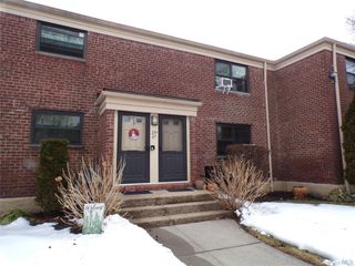 21947 74th Avenue LOWER, Oakland Gardens, NY 11364