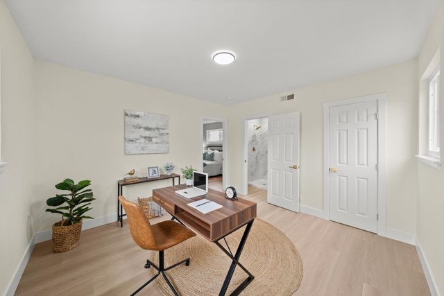 4905 Heatherdale Ln, Carmichael, CA 95608