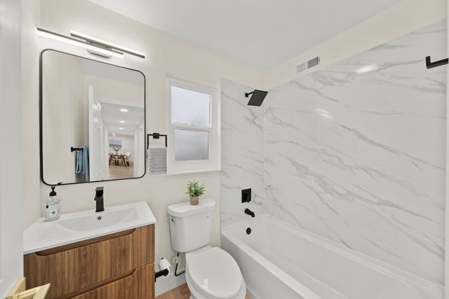 4905 Heatherdale Ln, Carmichael, CA 95608