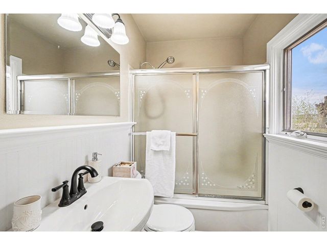 427 Cheyenne Ave, Eaton, CO 80615