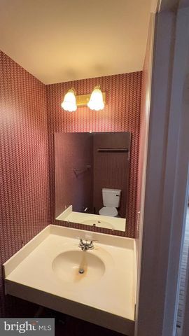 7907 GAMBRILL CT, Springfield, VA 22153