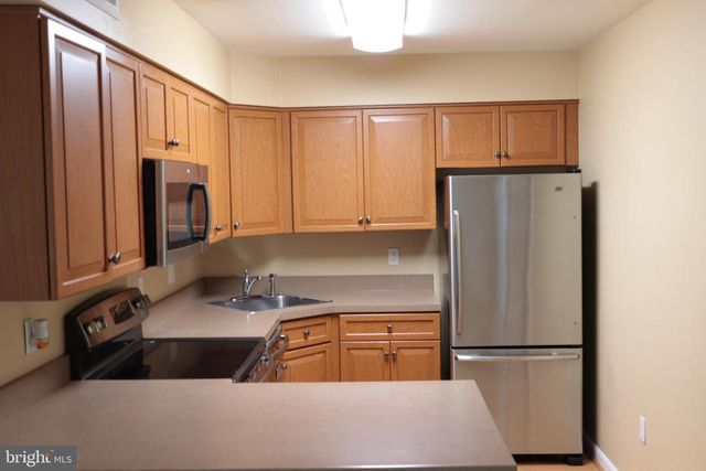 7907 GAMBRILL CT, Springfield, VA 22153