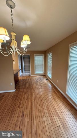 7907 GAMBRILL CT, Springfield, VA 22153