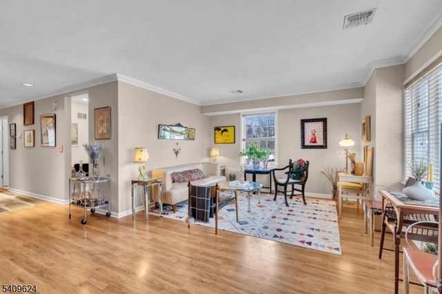 179 Roseland Ave 12, Caldwell Boro Twp., NJ 07006