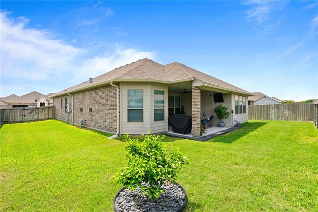 2201 Aquila St, Corpus Christi, TX 78414