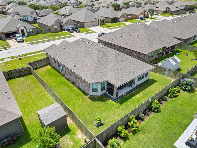 2201 Aquila St, Corpus Christi, TX 78414