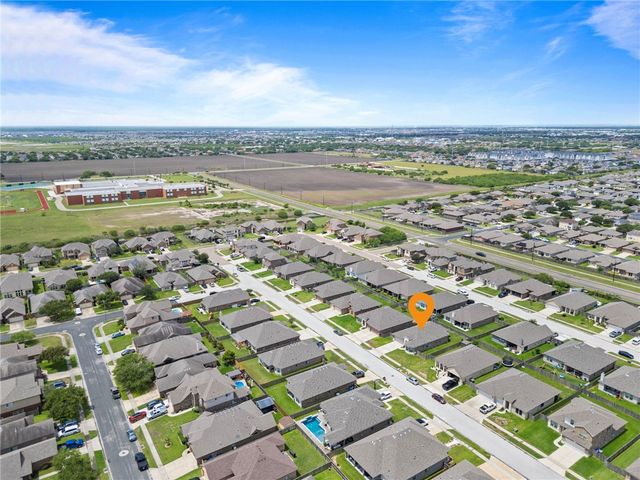 2201 Aquila St, Corpus Christi, TX 78414