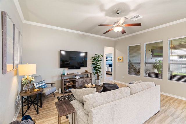 2201 Aquila St, Corpus Christi, TX 78414