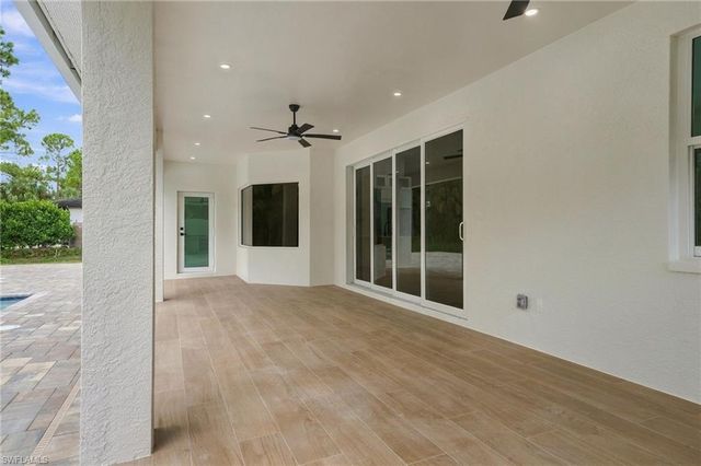 1440 15th ST SW, Naples, FL 34117