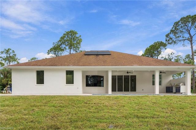 1440 15th ST SW, Naples, FL 34117