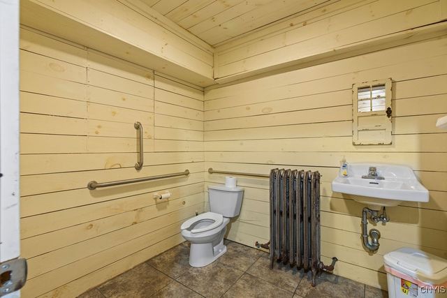 2066 Deerlick Road, Cape Vincent, NY 13618