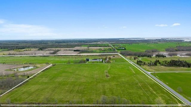 2066 Deerlick Road, Cape Vincent, NY 13618