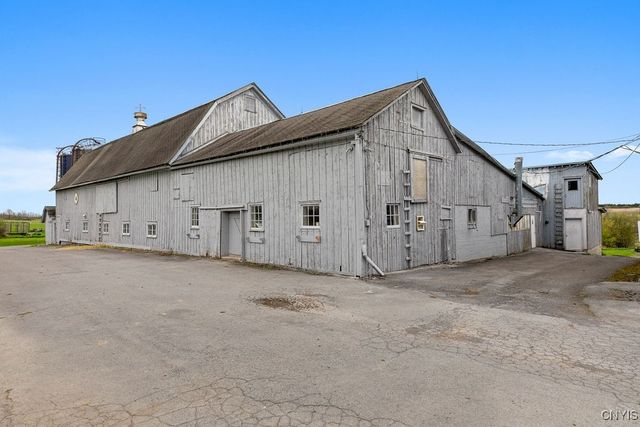 2066 Deerlick Road, Cape Vincent, NY 13618