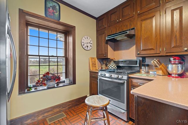 2066 Deerlick Road, Cape Vincent, NY 13618