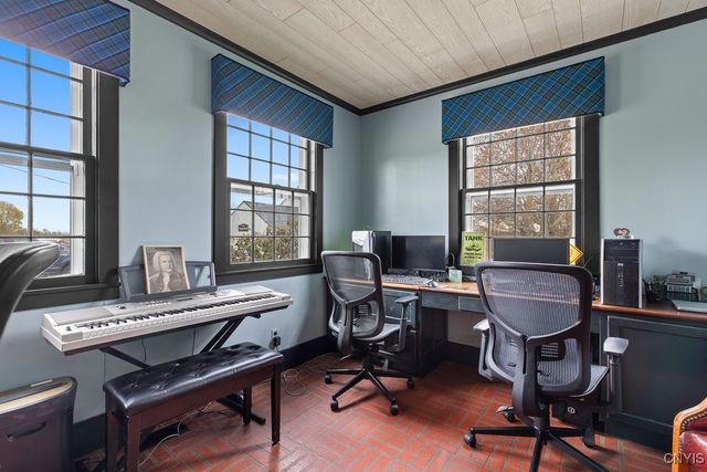 2066 Deerlick Road, Cape Vincent, NY 13618