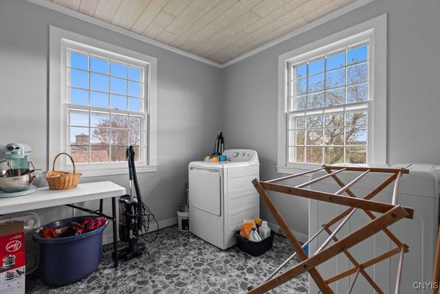 2066 Deerlick Road, Cape Vincent, NY 13618