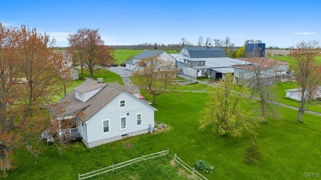 2066 Deerlick Road, Cape Vincent, NY 13618